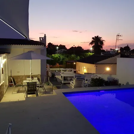 Lovely For Four Close To And In * Torrevieja
